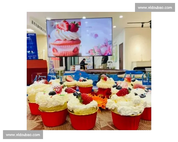 甜点创意大比拼 蛋糕制作大师们的巧手与美味较量